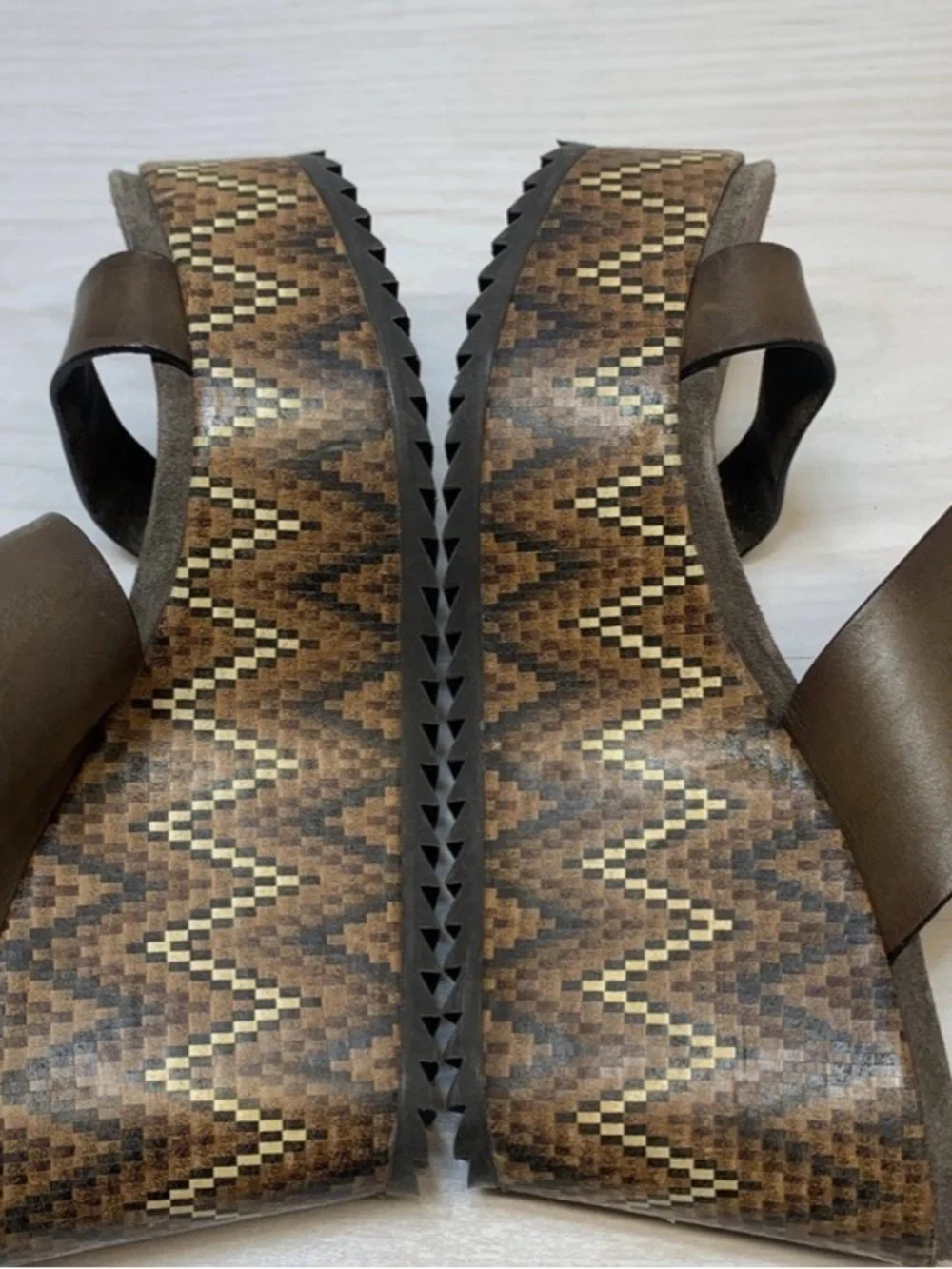 Pedro Garcia Brown Leather Zigzag Platform Wedge Sandals